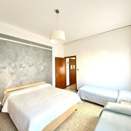 Euroresidence - Piazza Mazzini- 30 Mt Dal Mare - Immobil Relax Lido di Jesolo Exterior photo