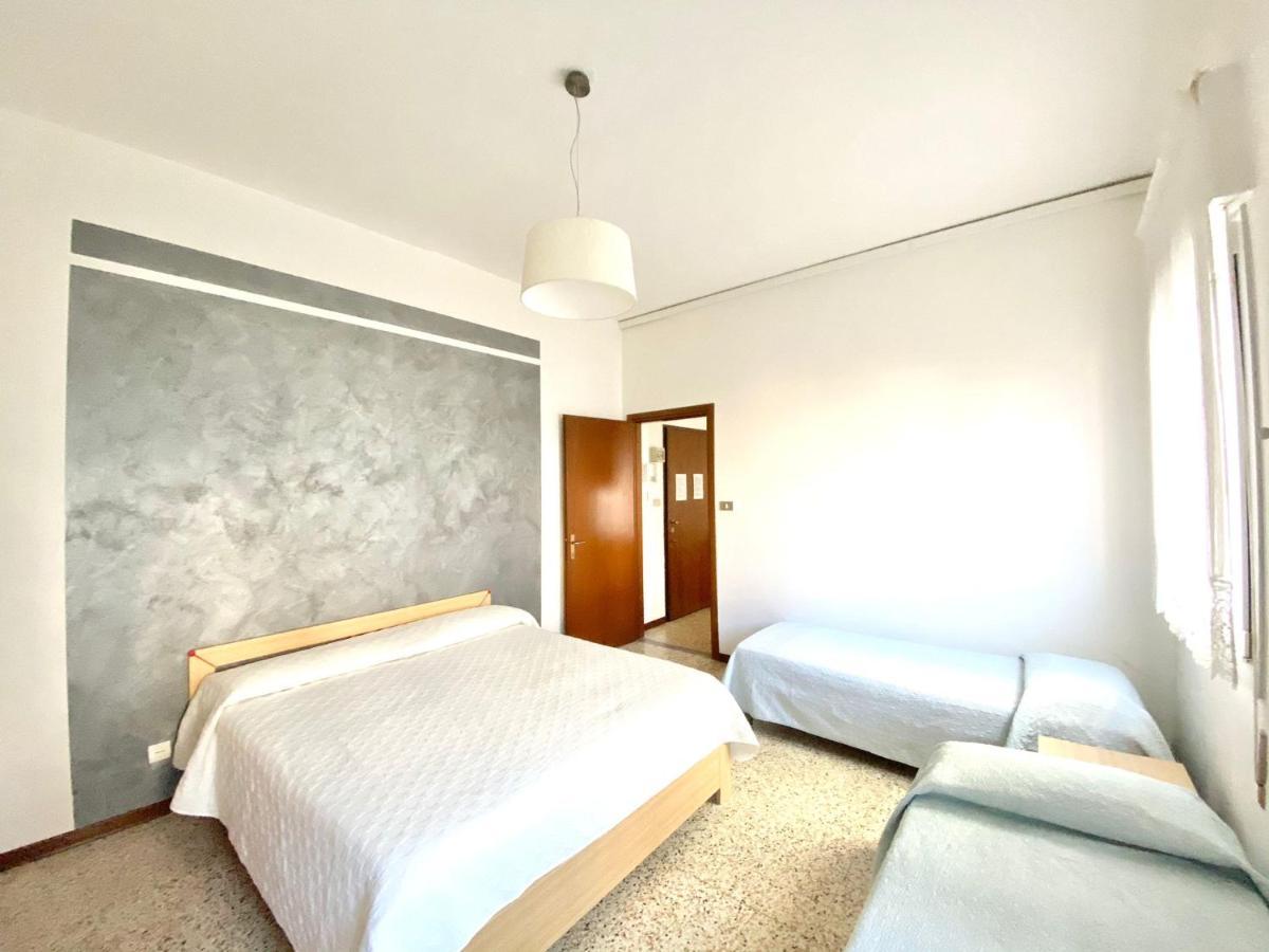 Euroresidence - Piazza Mazzini- 30 Mt Dal Mare - Immobil Relax Lido di Jesolo Exterior photo